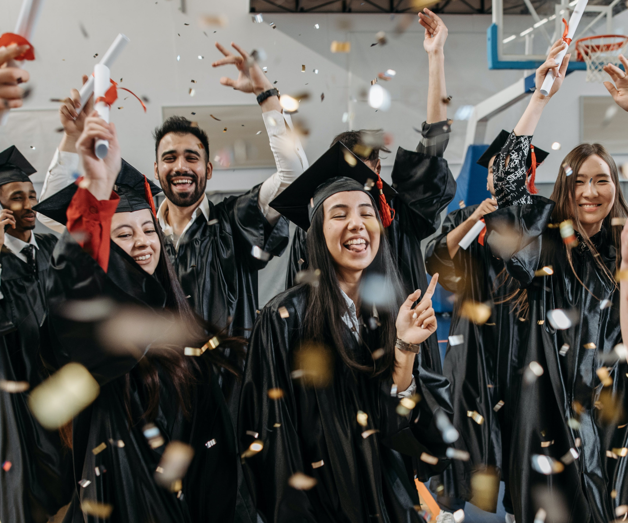 Why You Should Have a Graduation Party